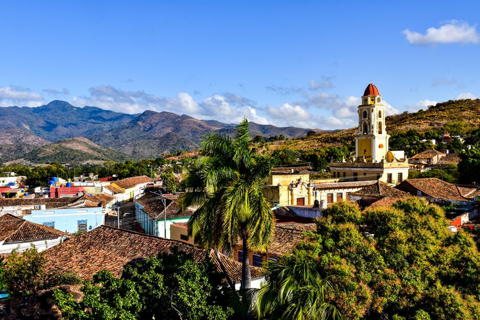 SIM para Cuba 2026: Cubacel Tur, eSIM o roaming