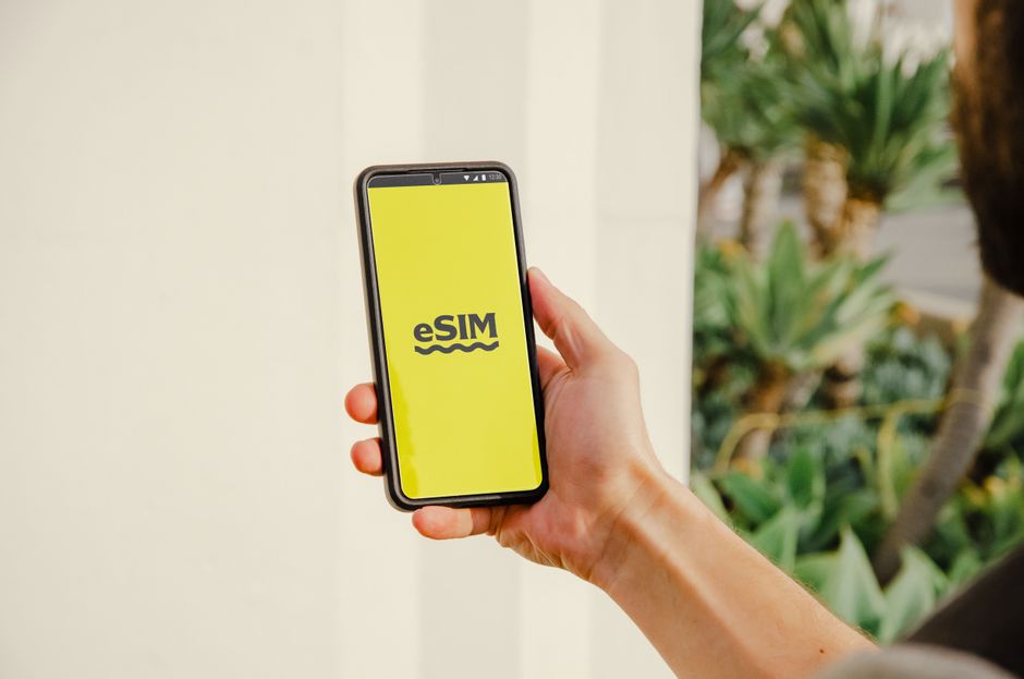 eSIM or Pocket WiFi for Morocco: 2026 Travel Guide