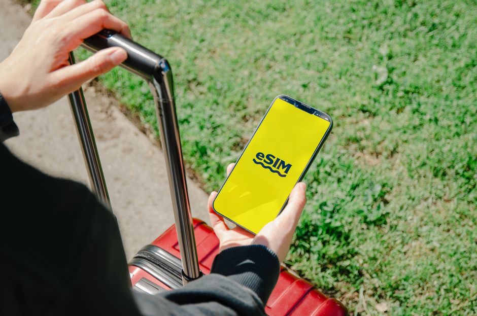 eSIM Roaming Charges: What to Check Before Travelling in 2026